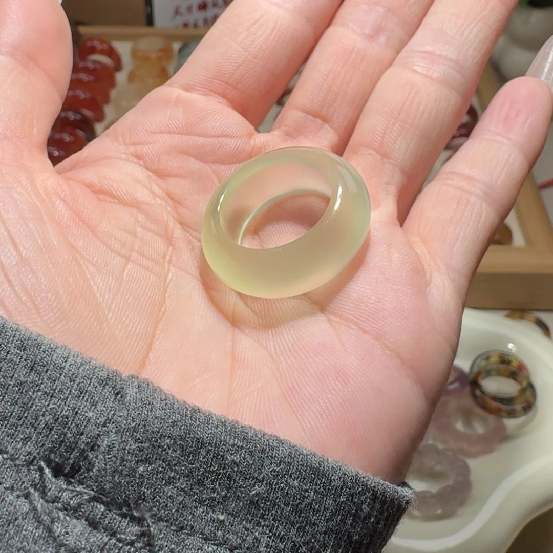 玛瑙/玉髓未镶嵌戒圈14号 港15罐罐