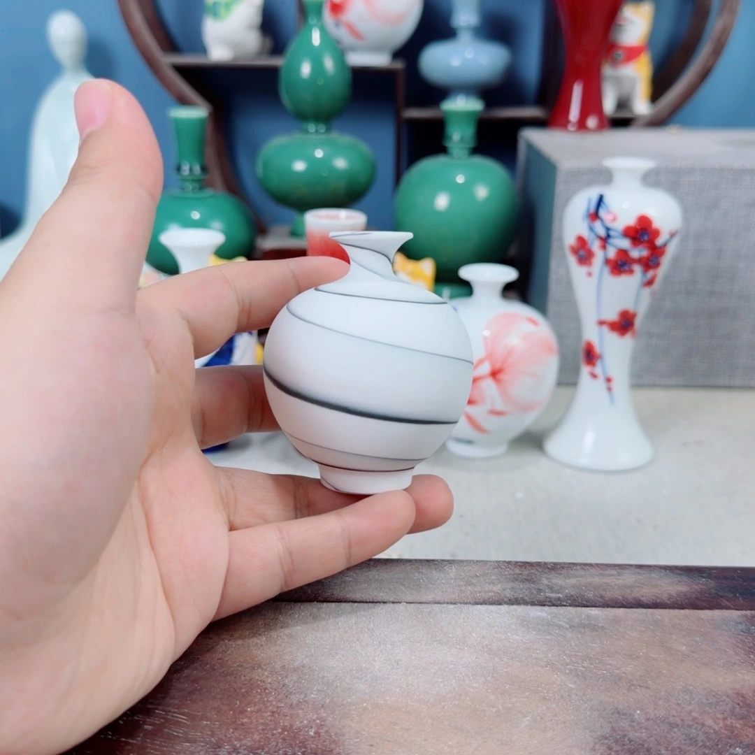 陶瓷手工小花器摆件