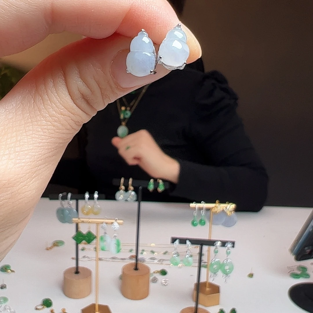 翡翠银S925镶嵌耳饰天然翡翠