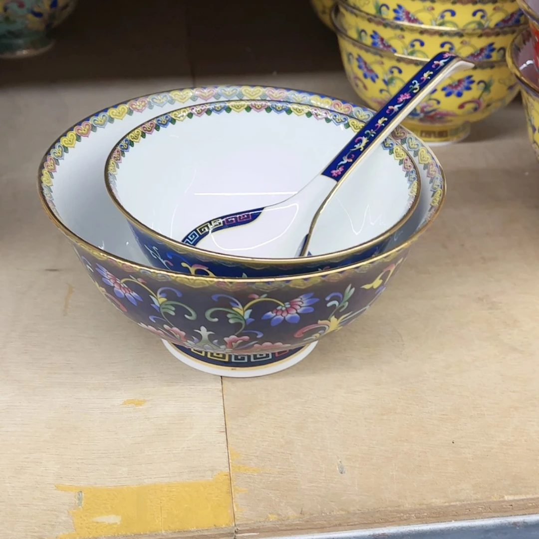 【闪购商品】骨瓷4.5寸1个6寸1个勺子1个………………