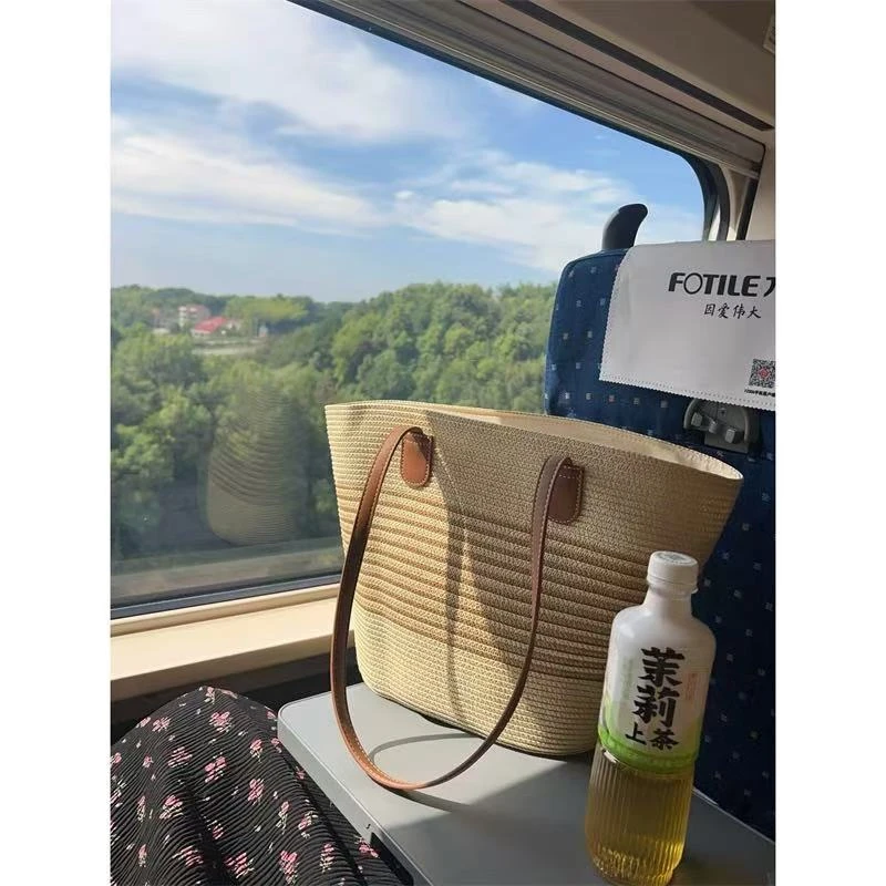 菜篮子包包女大容量2025新款编织通勤包海边度假沙滩包草编托特包