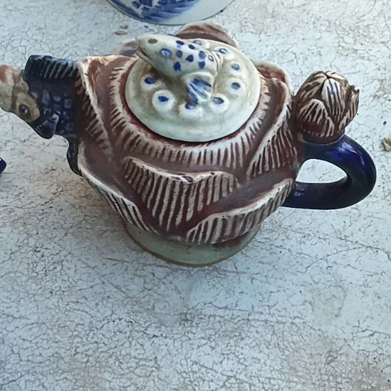 瓷片，，，，，，，，，，，，，，，，