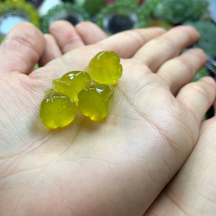 【闪购商品】蛇纹石玉颈饰未镶嵌