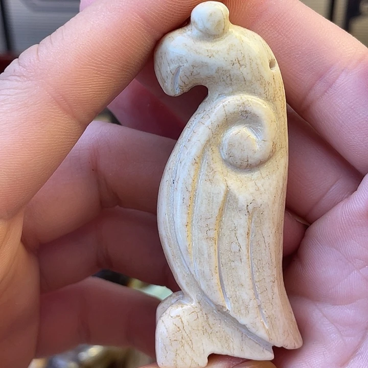 未镶嵌和田玉（糖玉）挂件