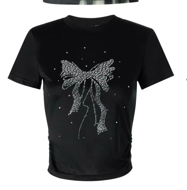 UT-时尚显瘦蝴蝶亮钻T恤 T142