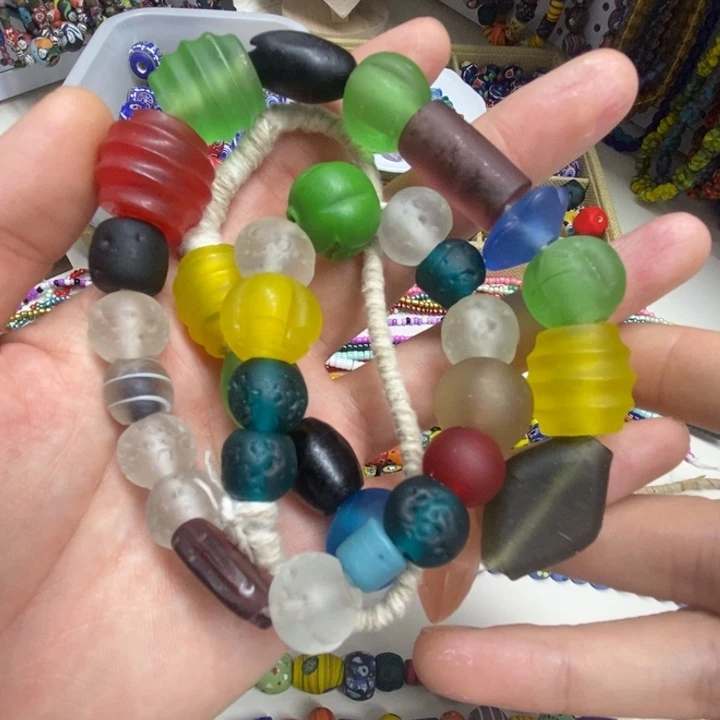 琉璃颈饰磨砂多宝