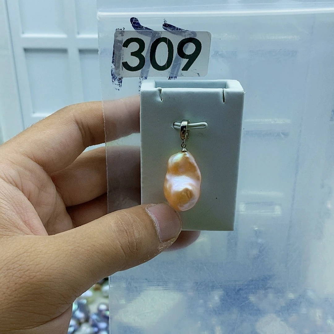 淡水珍珠合金颈饰