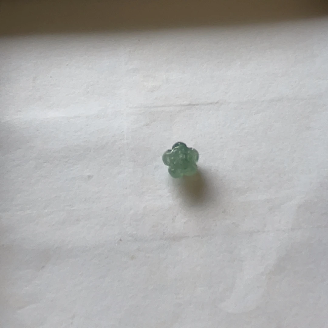 八***后翡翠未镶嵌颈饰120