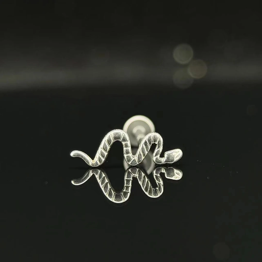 合金耳饰 精雕小蛇   F136钛合金耳钉耳骨钉防过敏养耳洞轻奢