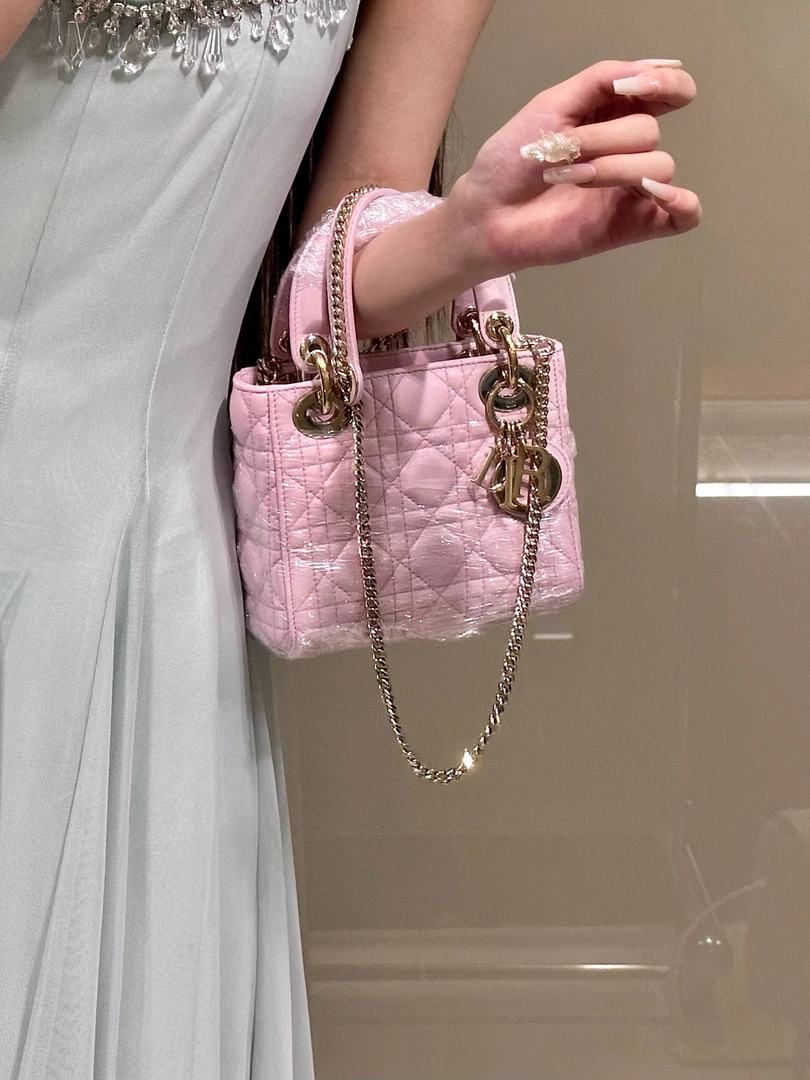 95新 DIOR/迪奥 dior 樱花粉三格戴妃斜挎包