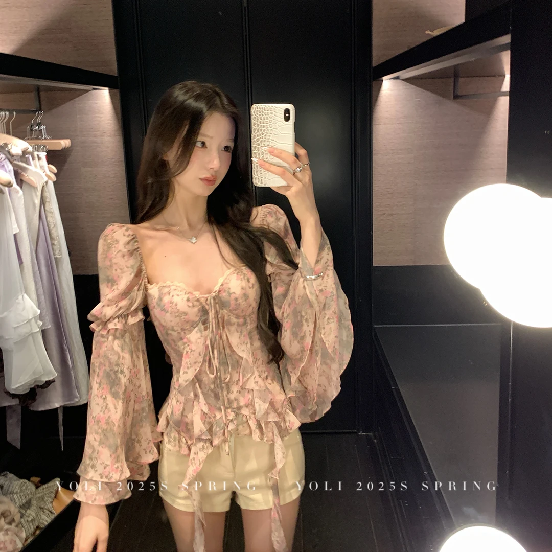 绮丽香风复古碎花方领短款雪纺衫女气质收碎花立领长袖通勤雪纺衫