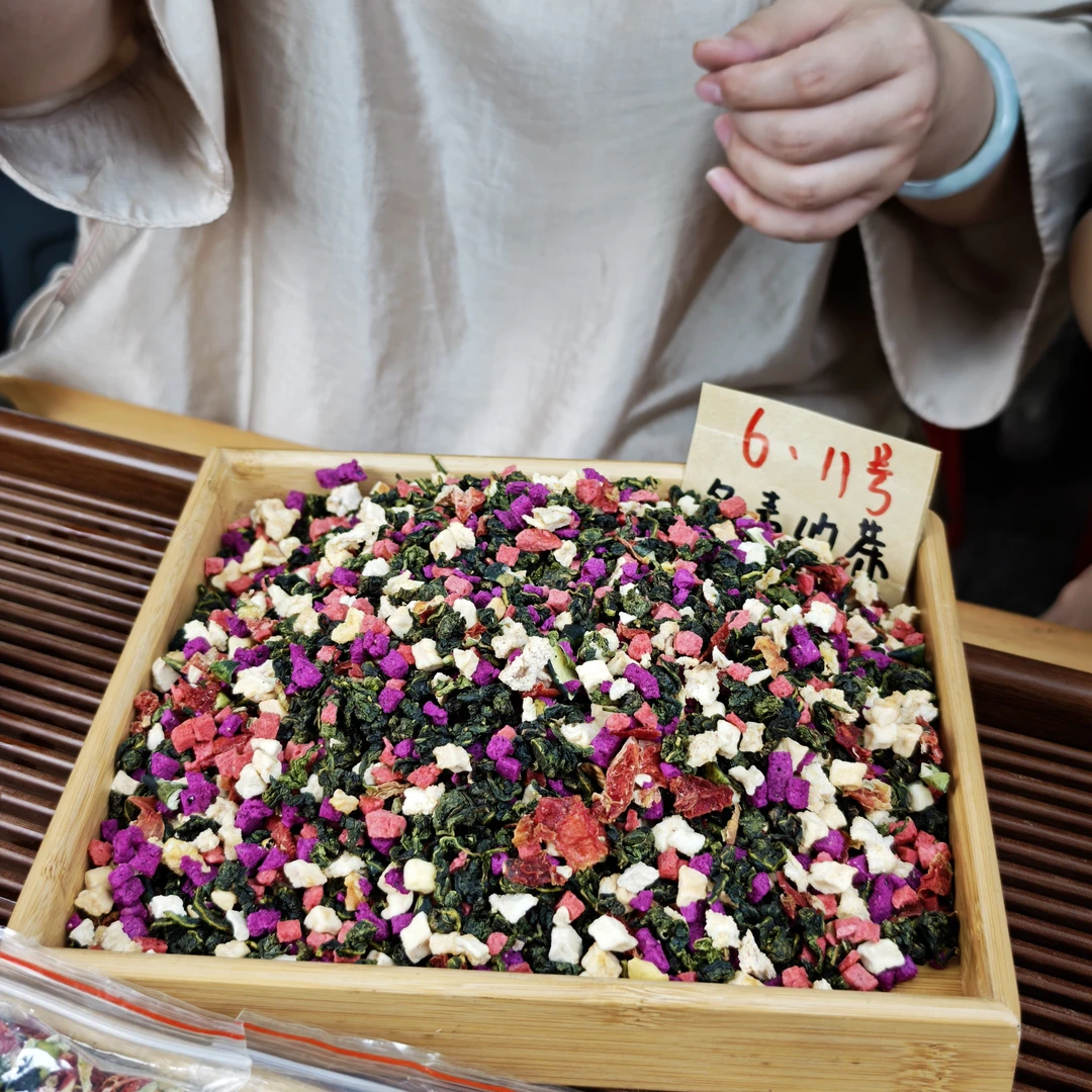 夏日冰摇西瓜乌龙 水果多多 冬青收茶