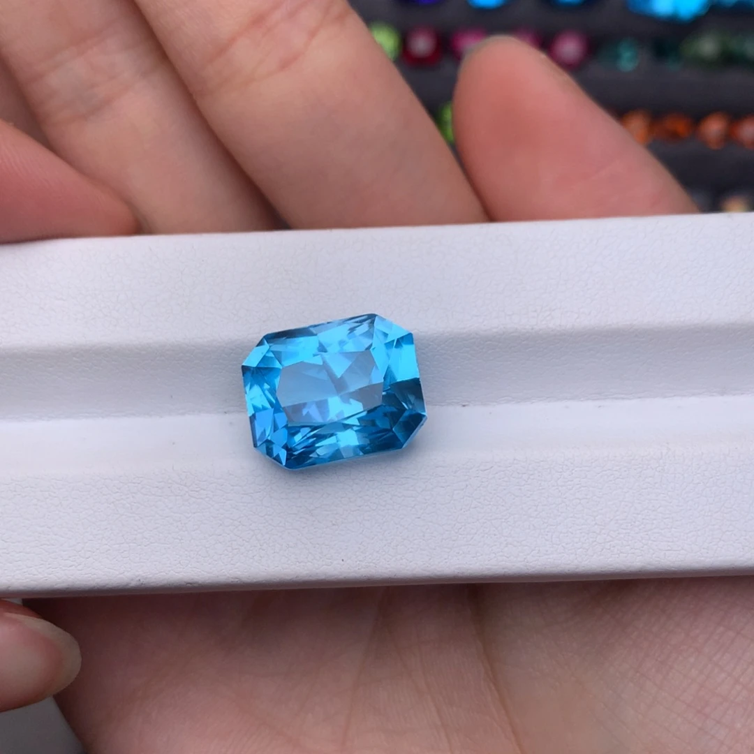 托帕石裸石22.65ct