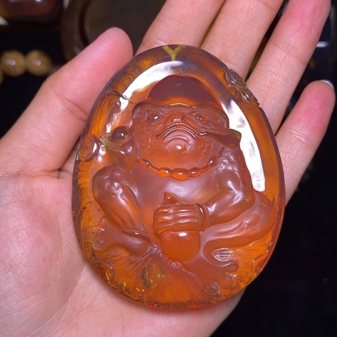 琥珀颈饰未镶嵌63克73×58×29mm