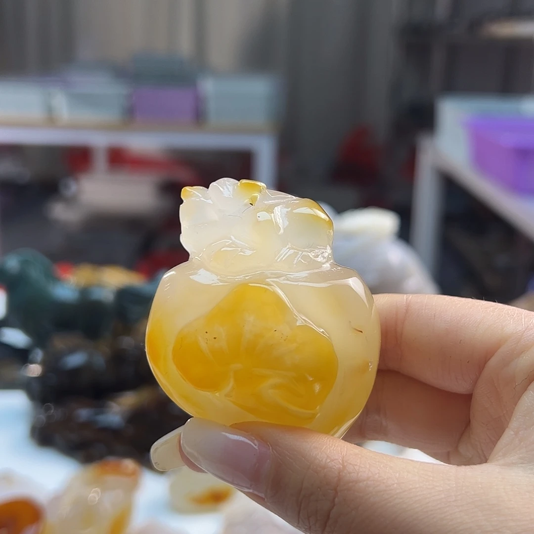 玛瑙/玉髓未镶嵌吊坠(不含链)