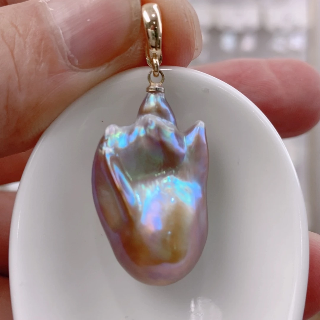 颈饰未镶嵌淡水珍珠