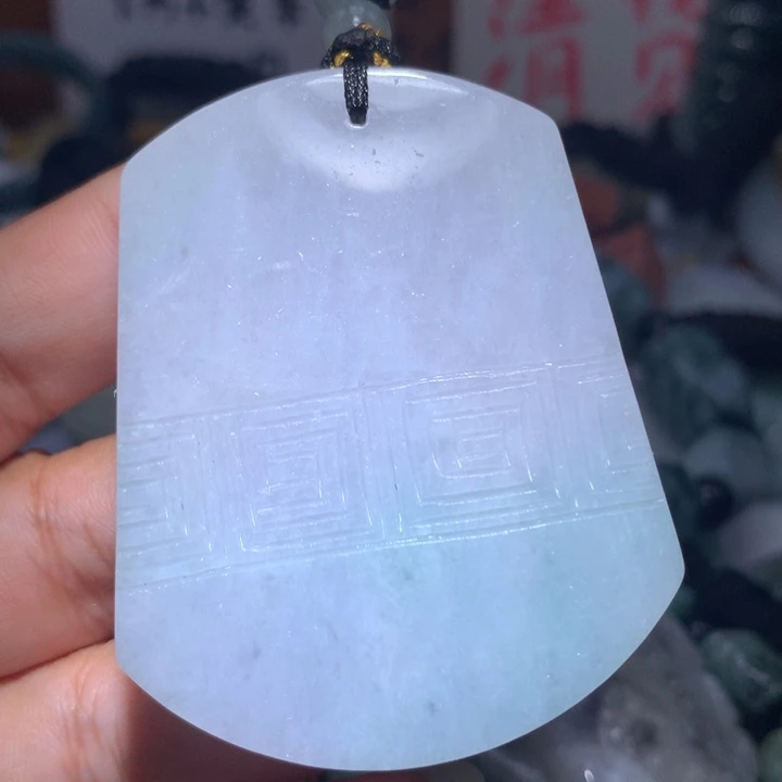 翡翠未镶嵌颈饰保真天然A货翡翠