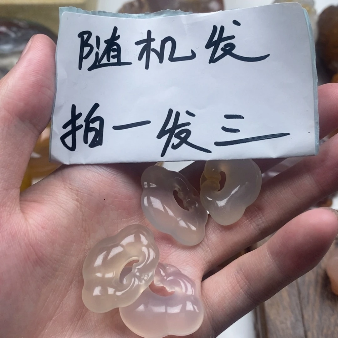 玛瑙/玉髓未镶嵌颈饰
