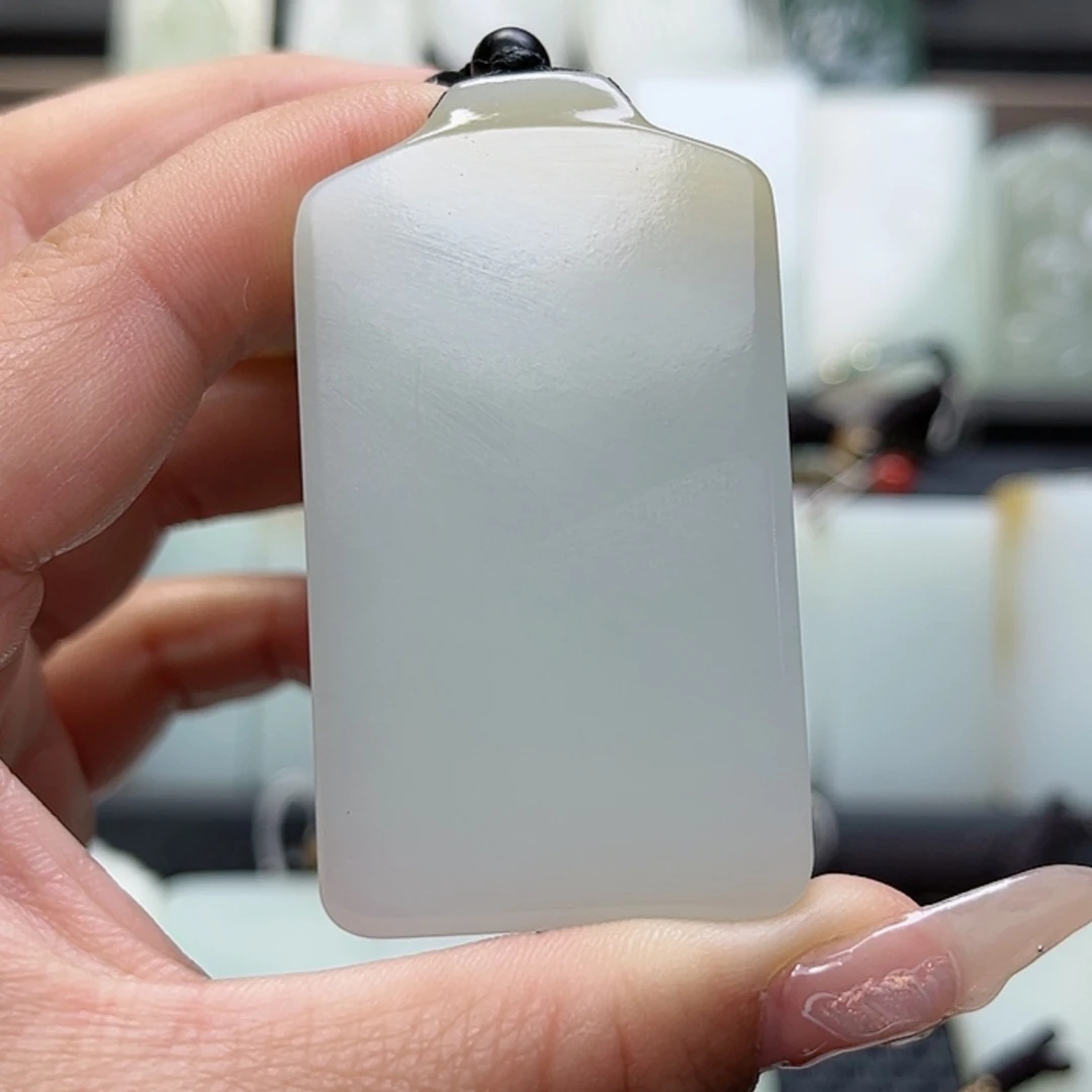 【闪购商品】颈饰未镶嵌和田玉百*刀