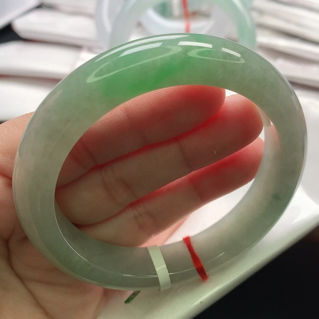 翡翠未镶嵌手镯缅甸56.57