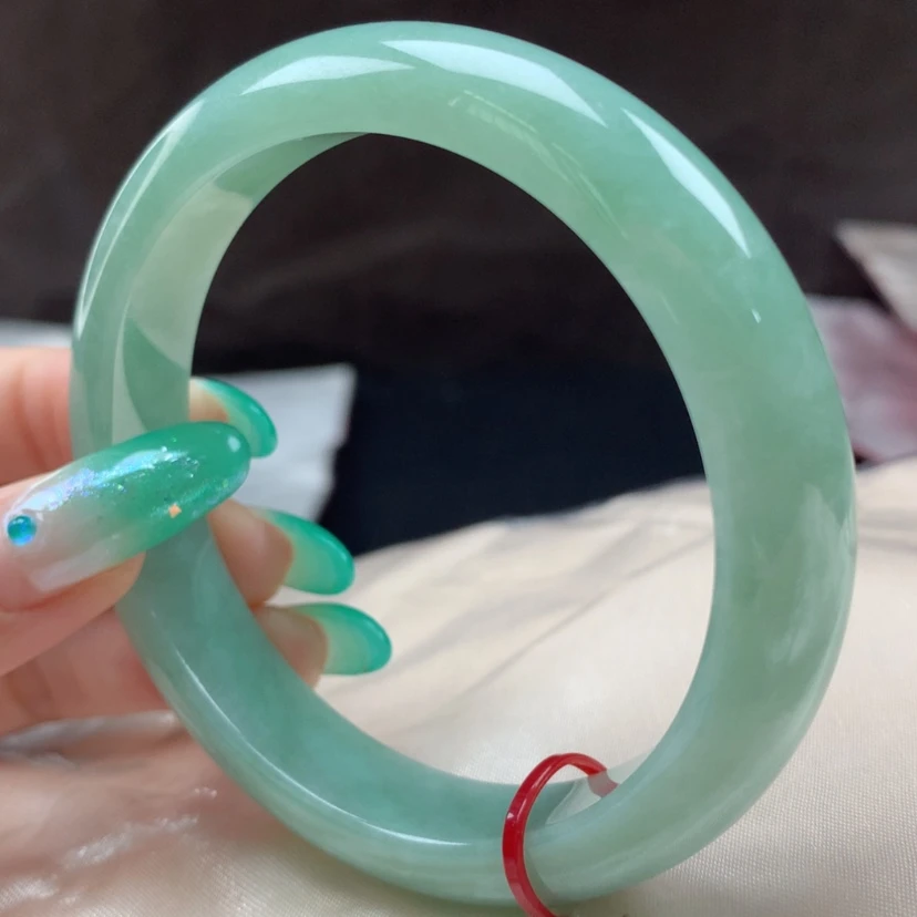 【闪购商品】未镶嵌手镯翡翠85088，