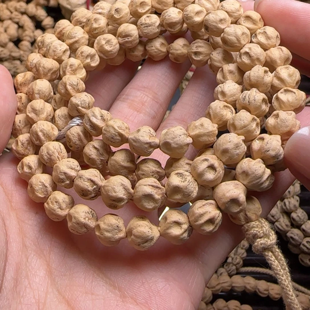 柏香籽/百香籽吊坠A****僧