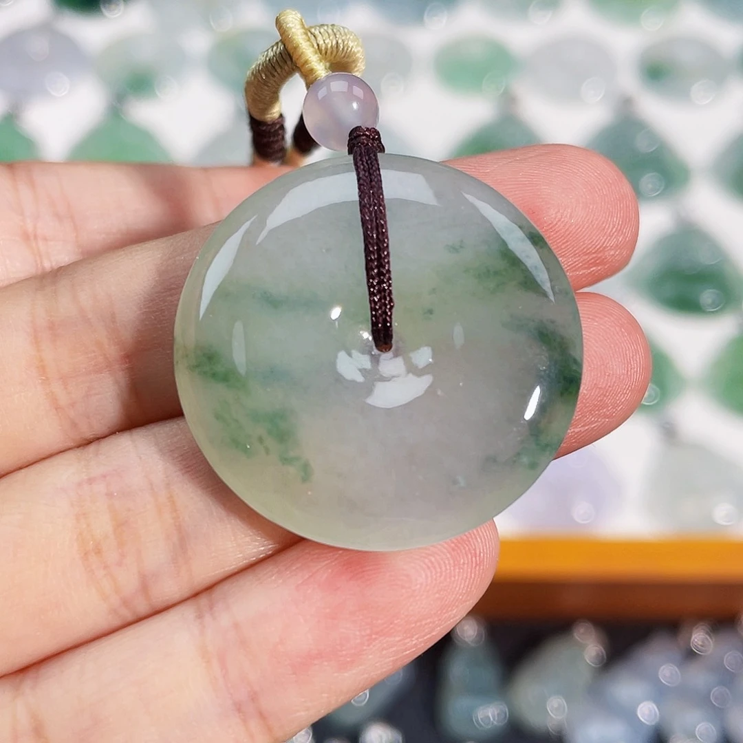 颈饰未镶嵌翡翠吊坠