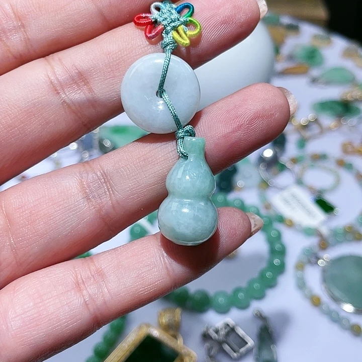 翡翠未镶嵌颈饰天然翡翠