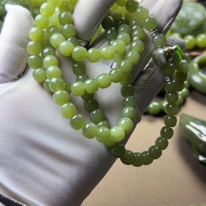 岫岩老玉（透闪石质玉）未镶嵌挂件