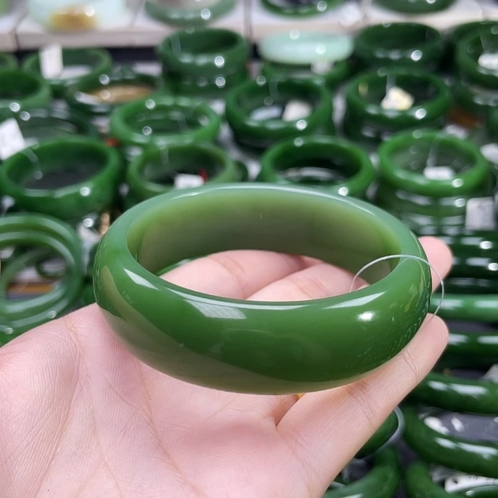 和田玉（碧玉）手镯未镶嵌
