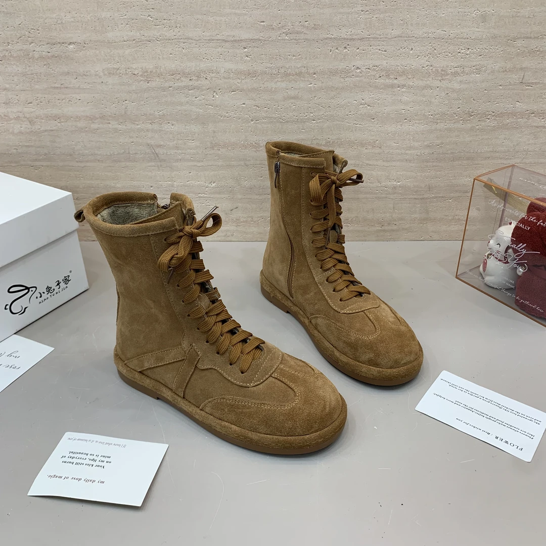 韩版2025年冬季新款翻毛皮德训靴洋气感系带平底短靴百搭马丁靴