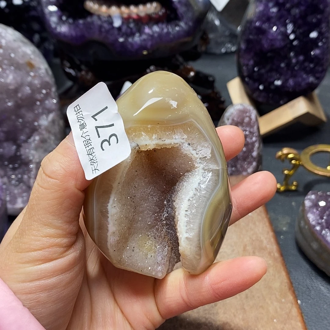 水晶大型摆件（非配饰）未镶嵌