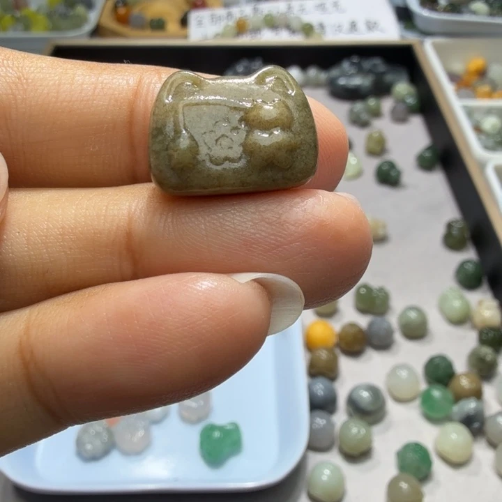 未镶嵌和田玉珠宝半成品