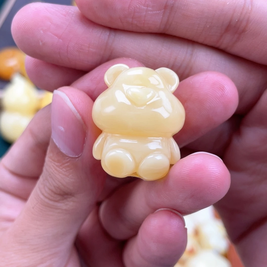 琥珀未镶嵌裸石蜜蜡