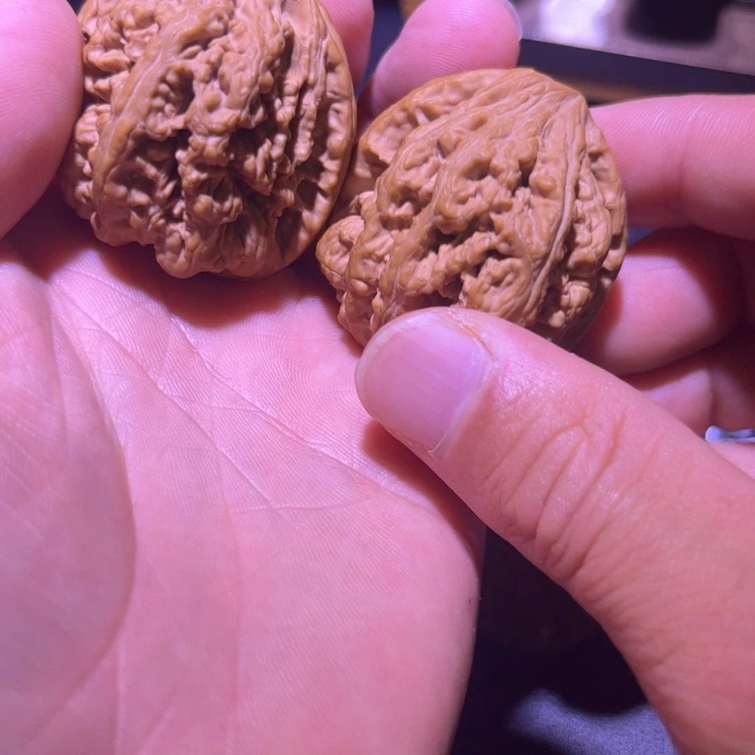 文玩核桃吊坠小粗筋