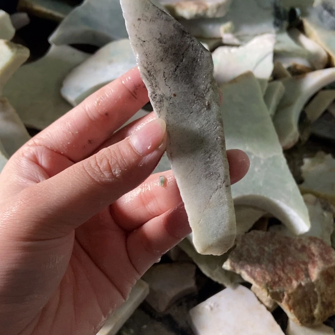 翡翠挂件未镶嵌天然翡翠