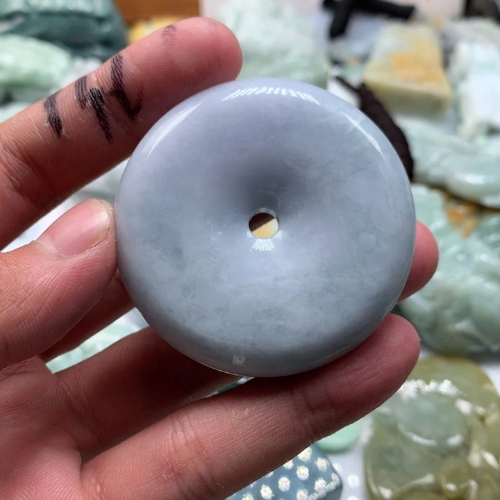翡翠未镶嵌颈饰保真天然a货翡翠