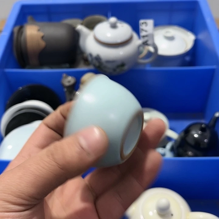 孤***由茶具默认微瑕瓷器、茶具、壶、摆件，介意勿拍