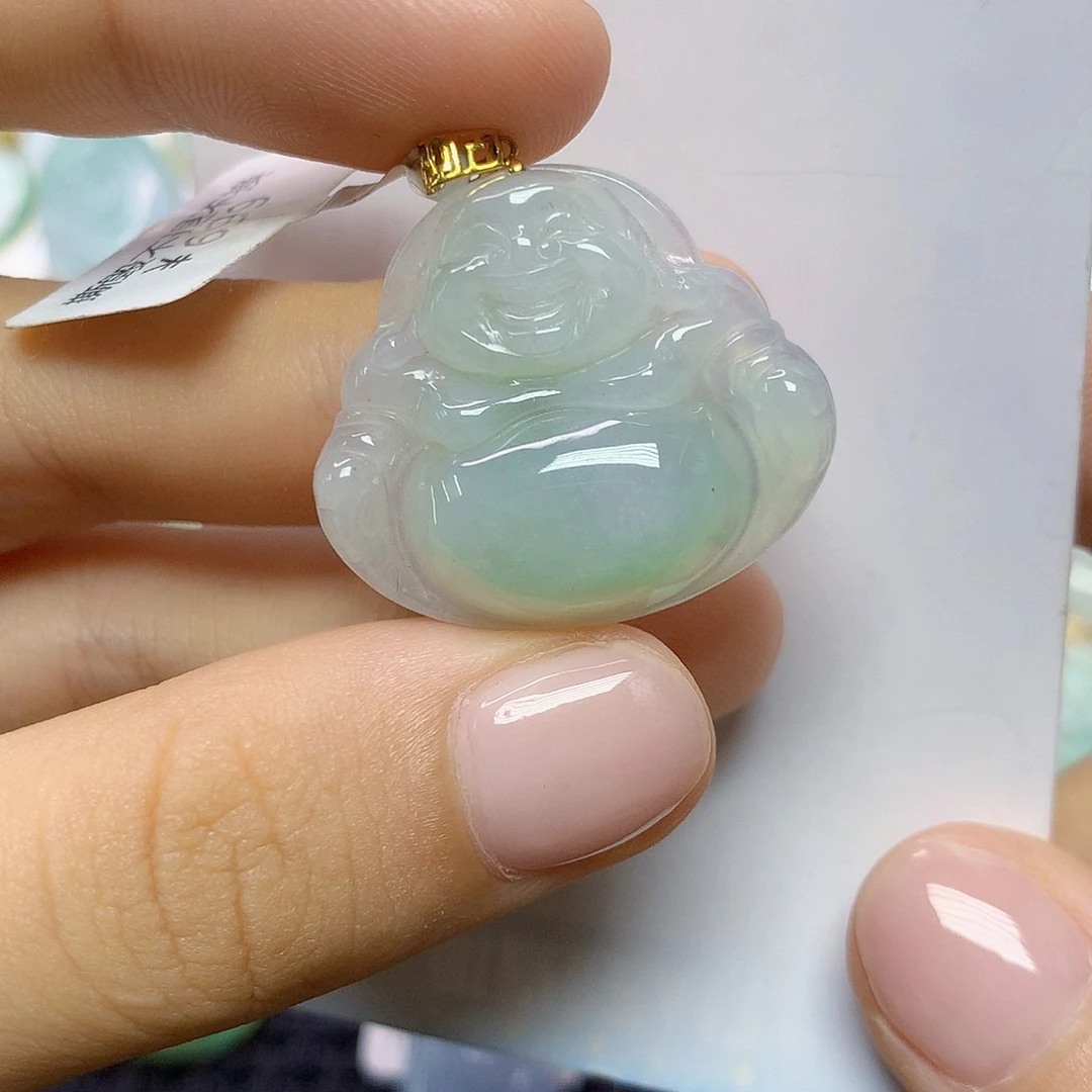 翡翠18K金镶嵌颈饰翡翠