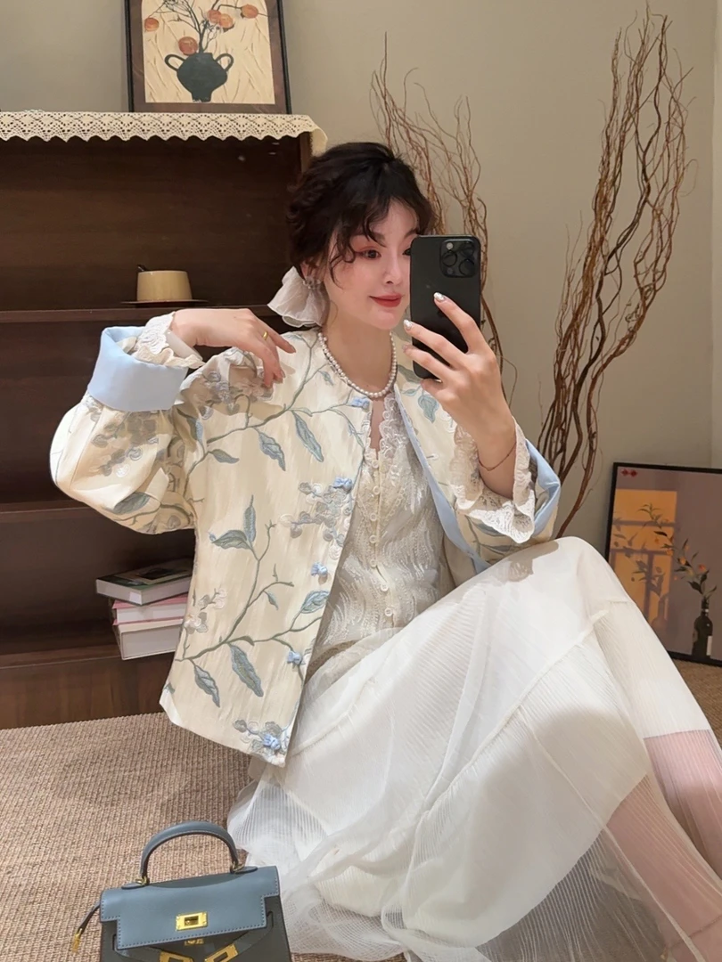 老赵服饰 新中式国风重工刺绣外套 21AU3310