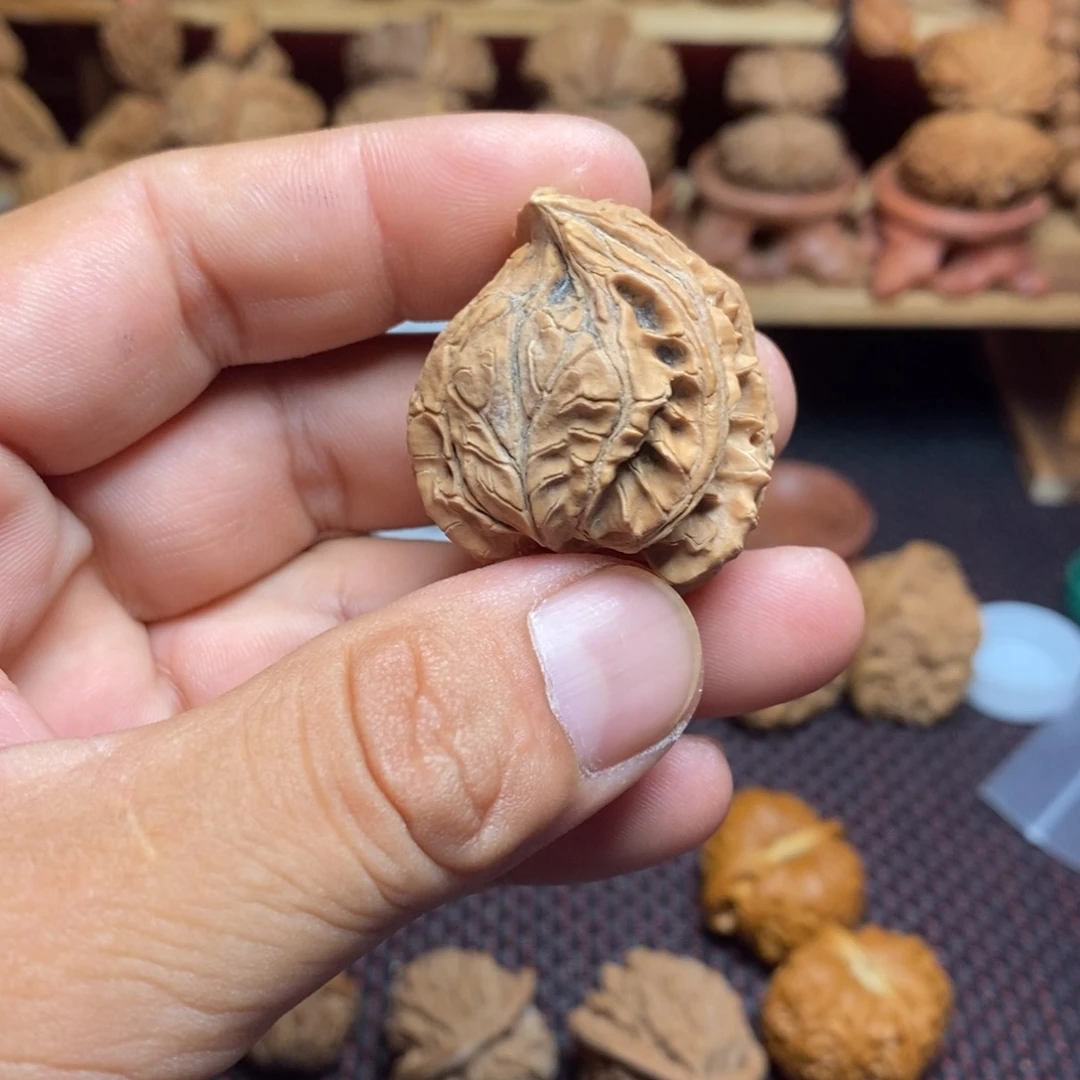 半***两文玩核桃把件文玩