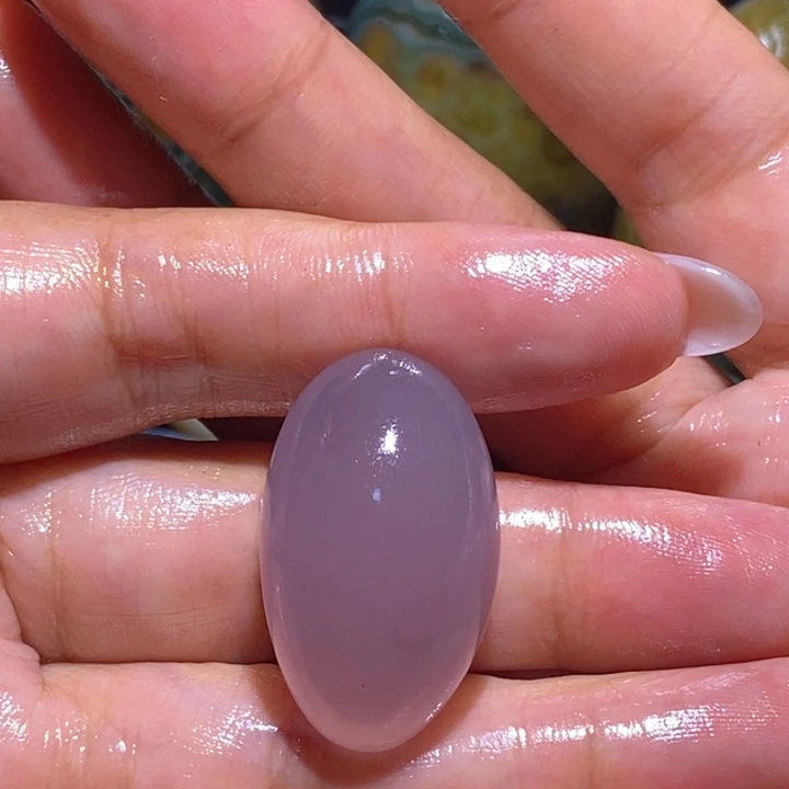 8***8玛瑙/玉髓玛瑙吊坠未镶嵌