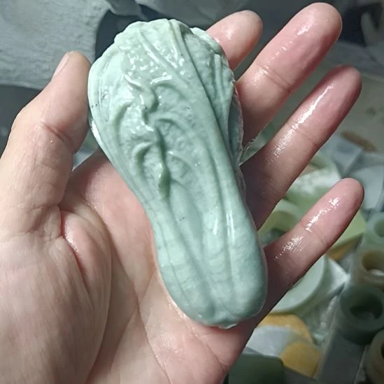 和田玉未镶嵌珠宝半成品