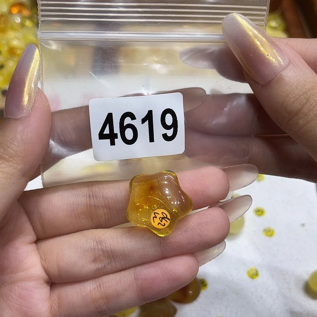 你***坏琥珀未镶嵌裸石蜜蜡