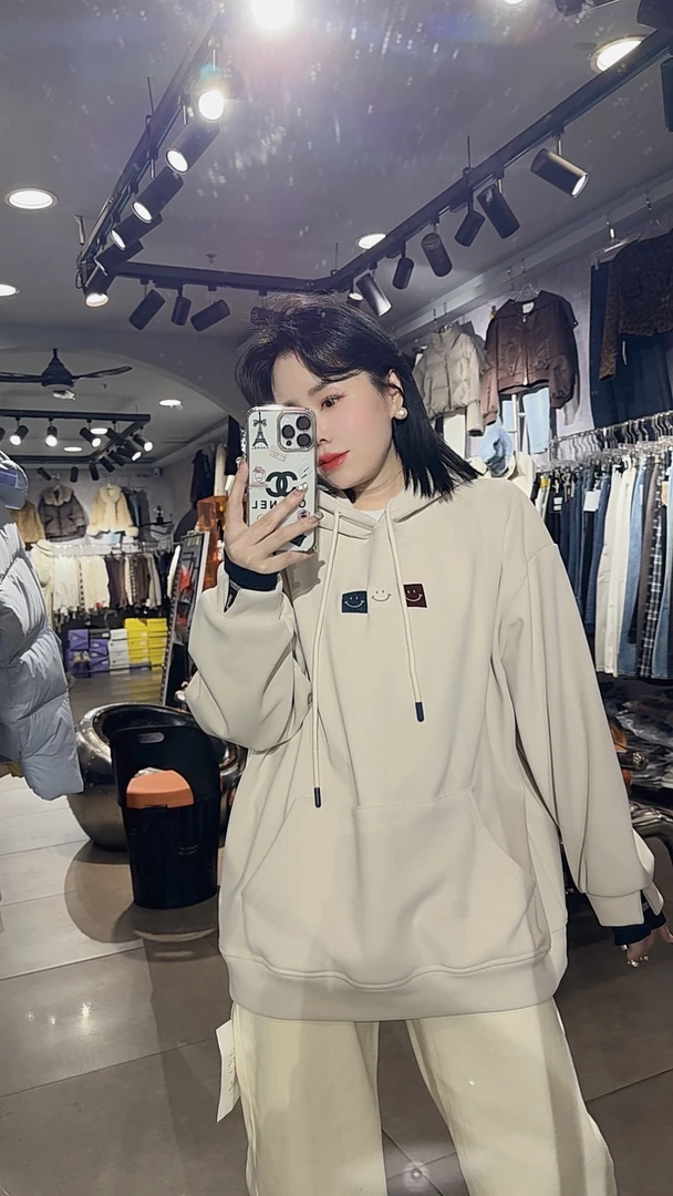 王琳家连帽贴布几何印花卫衣运动冬季宽松秋冬