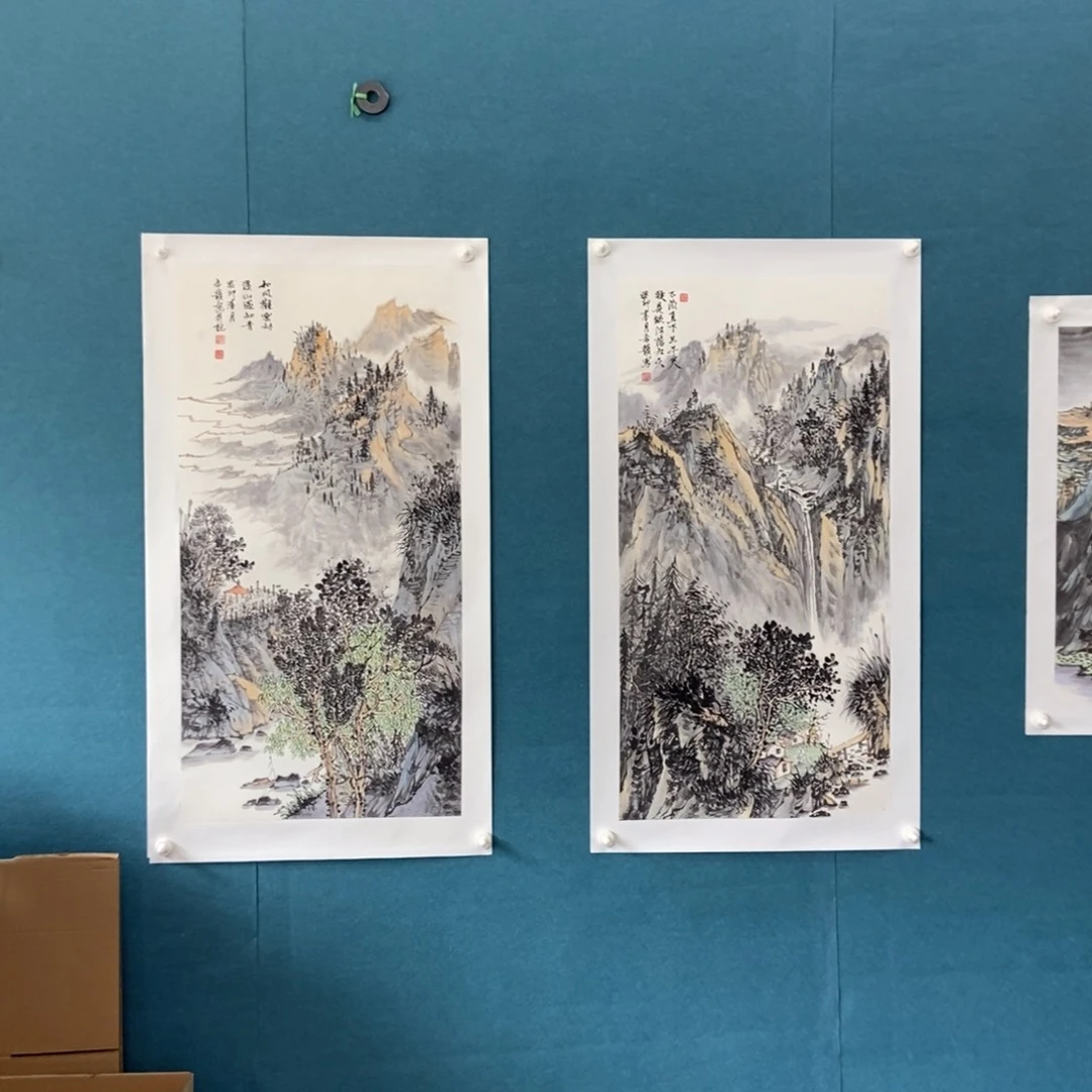 天****国画墨鱼精品墨鱼精品