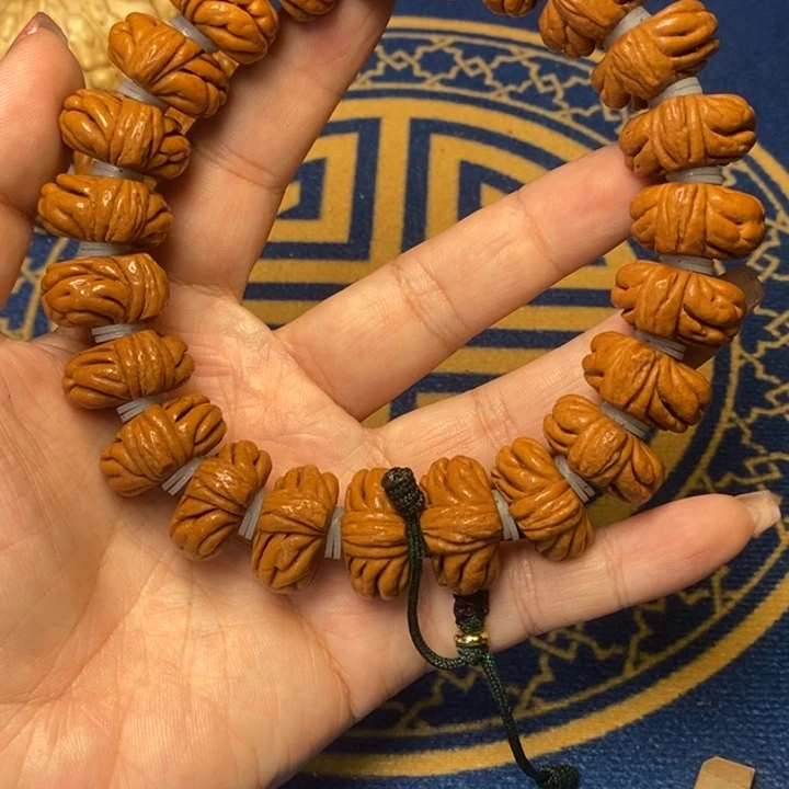 桃核吊坠陕西秦岭龙纹桃核