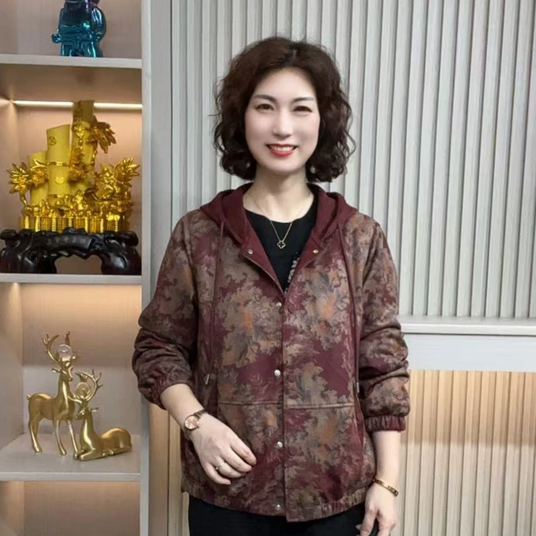 妈妈装流行时尚潮牌女装宽松春秋装外套休闲百搭长袖大码老年潮牌