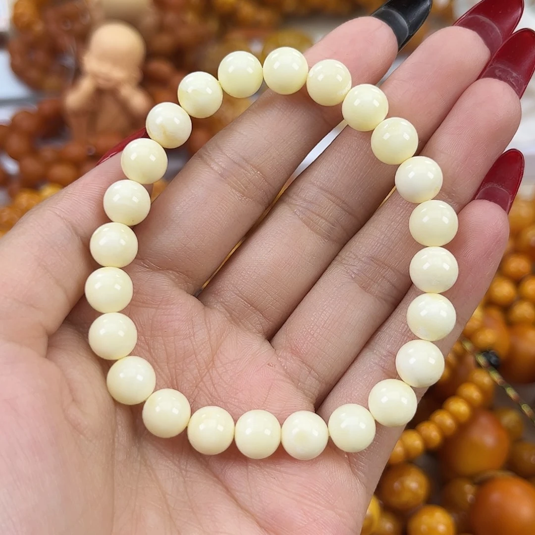 琥珀颈饰未镶嵌蜜蜡