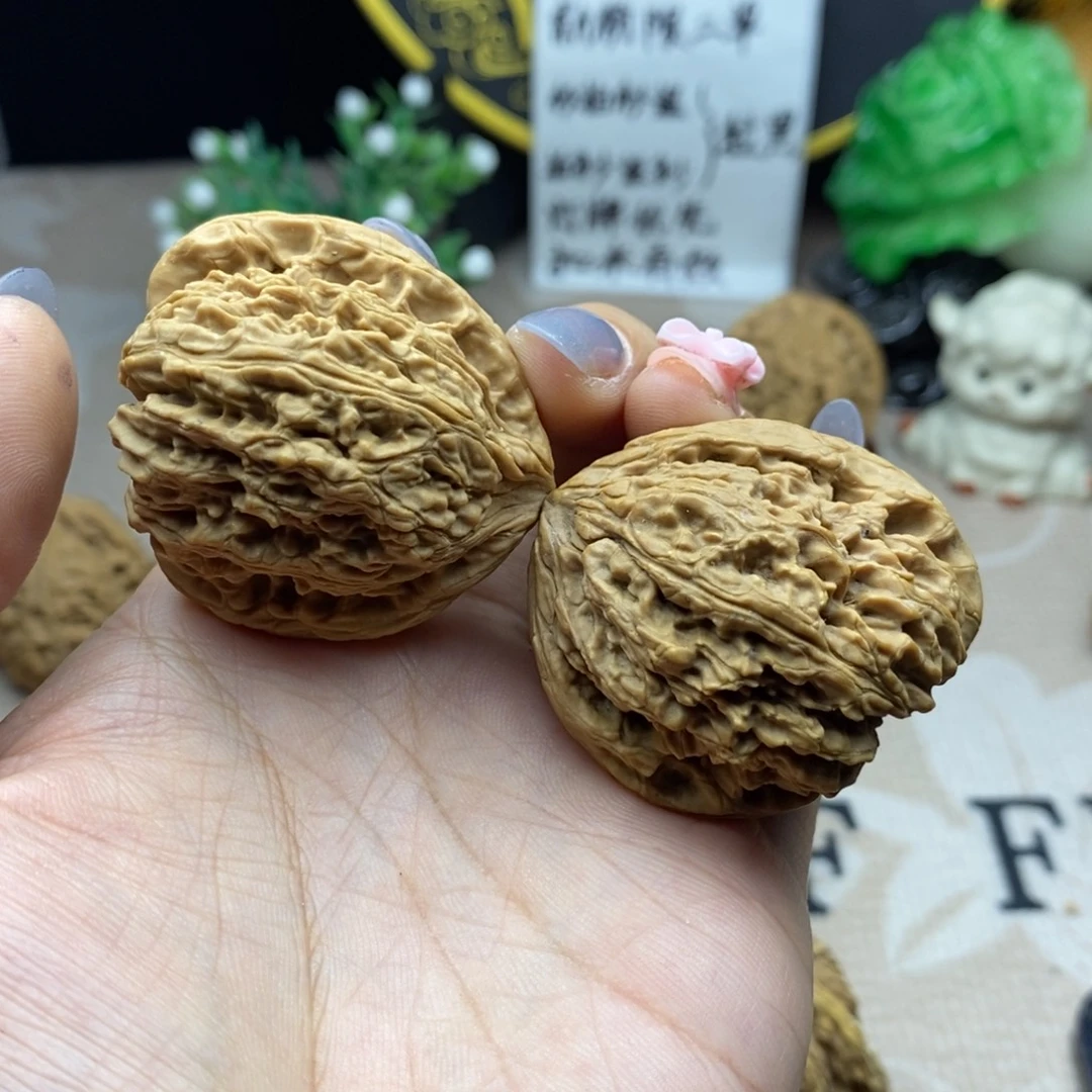 吊坠文玩核桃南疆